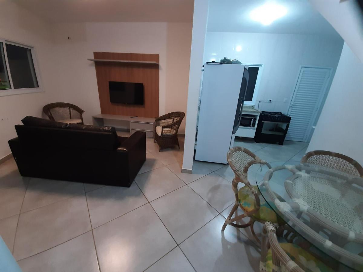 Sobrado Frente Ao Sesc, Wifi 300Mb, 2 Vagas Auto, Cozinha, Churrasqueira, Moderno E Reformado Bertioga Exterior photo